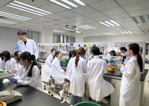 UM FHS holds science outreach activity ‘The Pursuit of Research’ to nurture future researchers