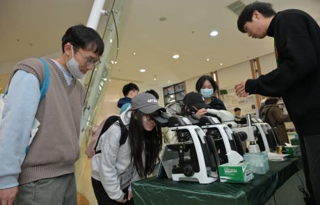 FHS presents diverse and interactive activities at UM Open Day offering visitors an immersive academic experience