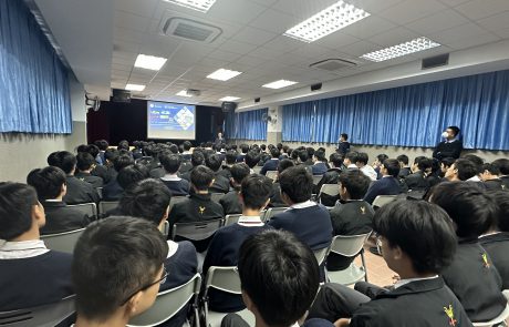 UM Faculty of Health Sciences holds talks to enhance scientific literacy among senior secondary school students