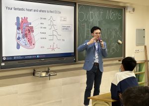 UM FHS holds science talks to enhance local secondary students’ passion for science